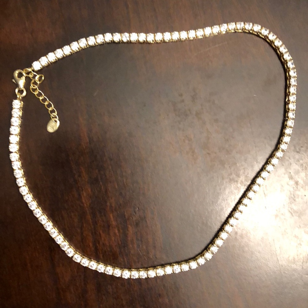 Diamond gold chocker (not real)